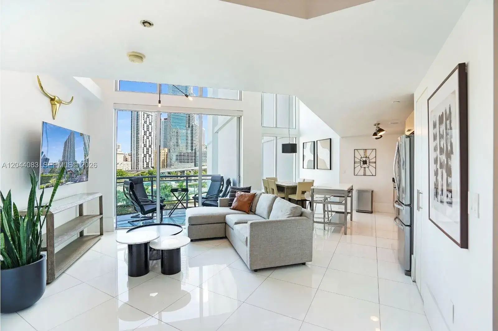 350 S Miami Ave # 713, Miami FL 33130 photo 4