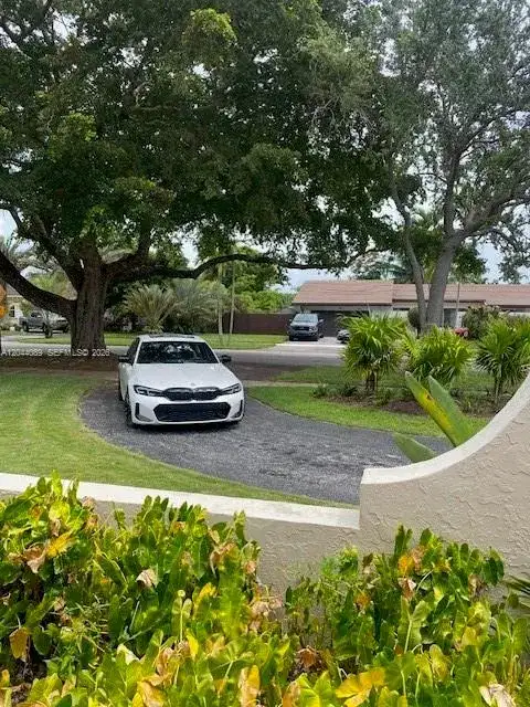 9760 SW 128th St, Miami FL 33176 photo 5