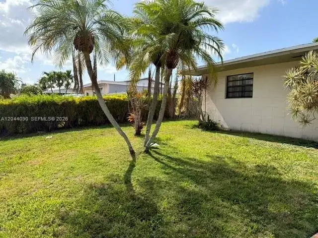 11832 SW 185th Ter, Miami FL 33177 photo 2