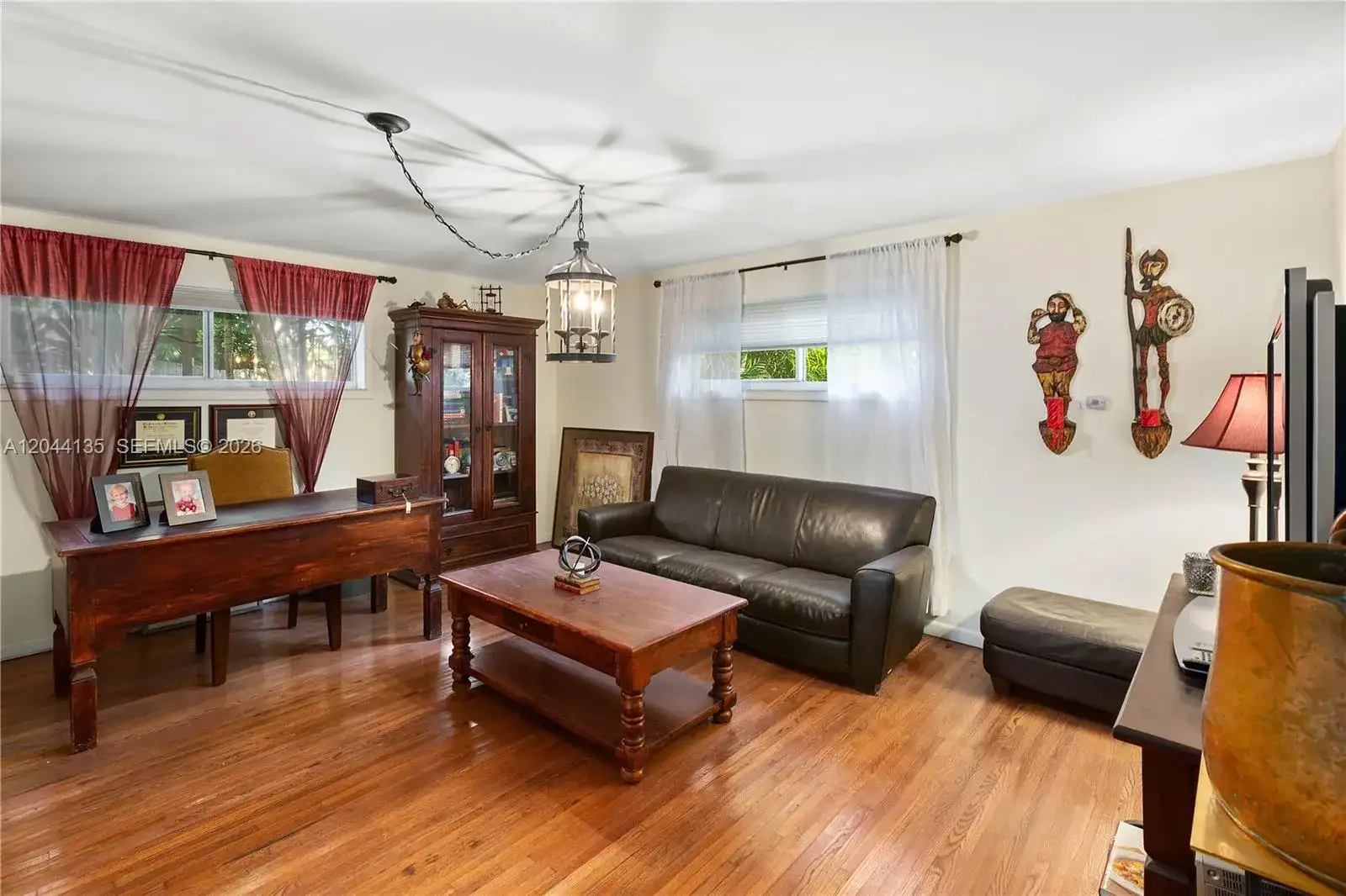 6315 Maynada St, Coral Gables FL 33146 photo 5