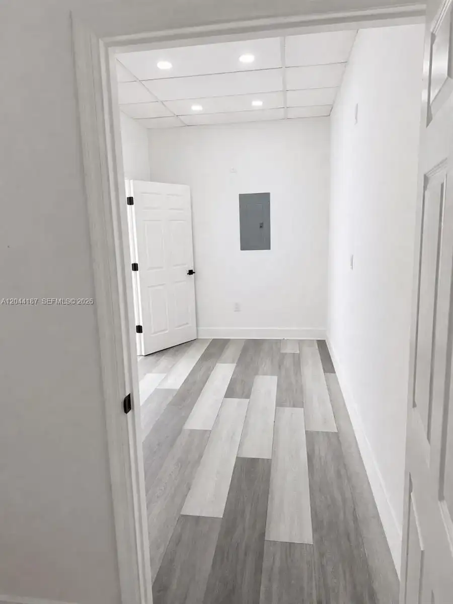 3241 NW 7th St # 3251, Miami FL 33125 photo 5