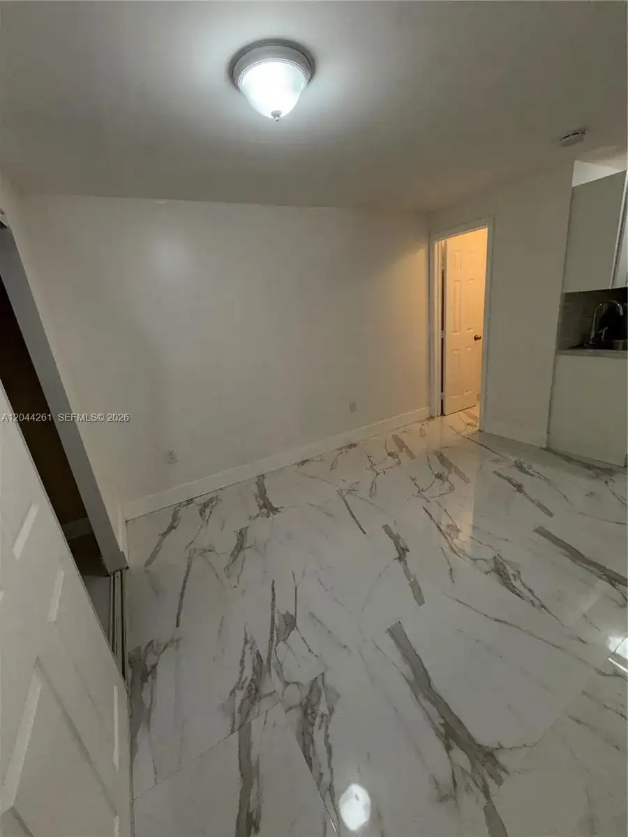 6497 W 8th Ln # 6497, Hialeah FL 33012 photo 2