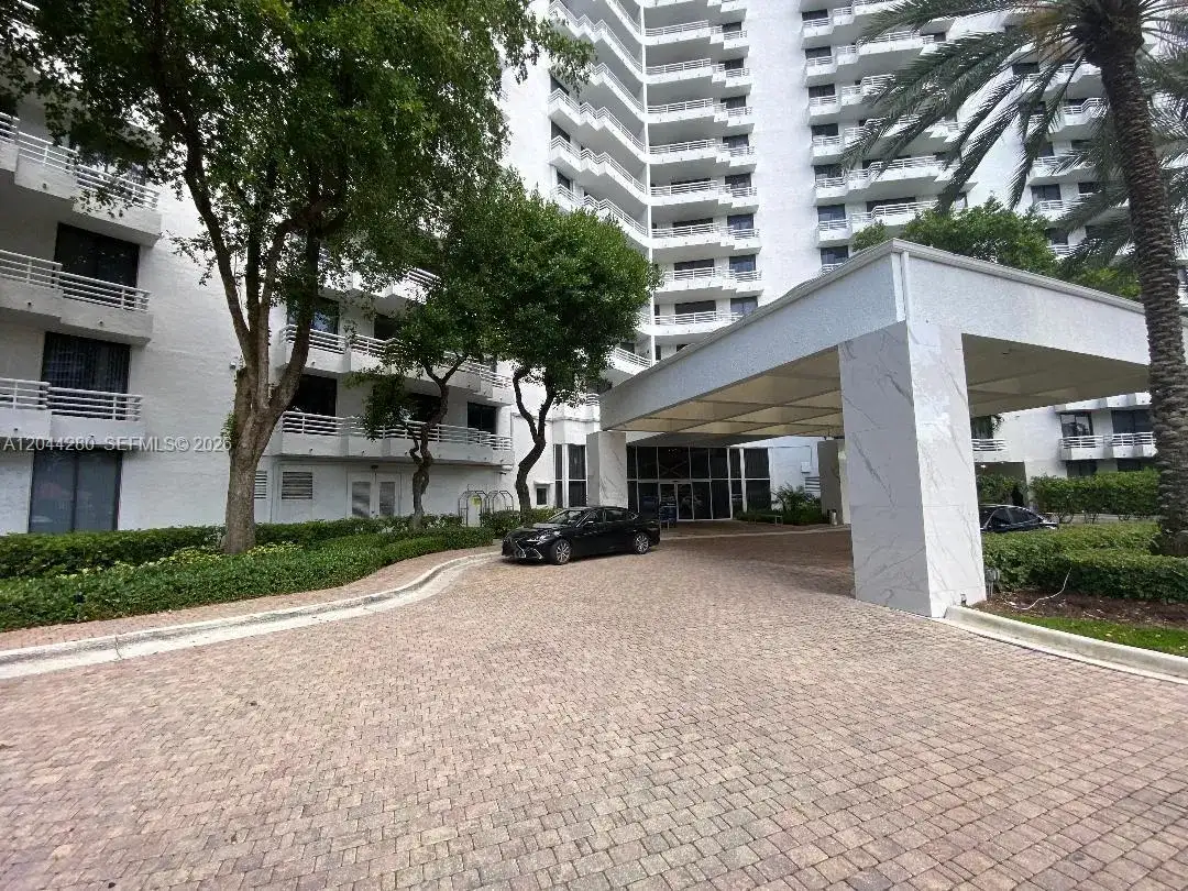 3300 NE 192nd St # 612, Aventura FL 33180 photo 2