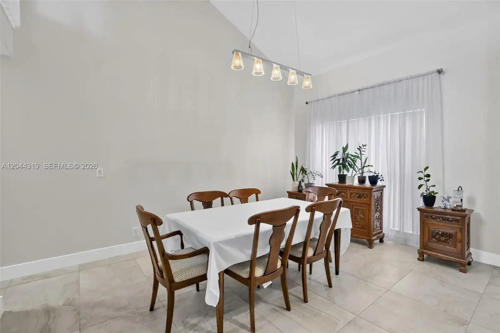 19322 NW 11th St, Pembroke Pines FL 33029 photo 4