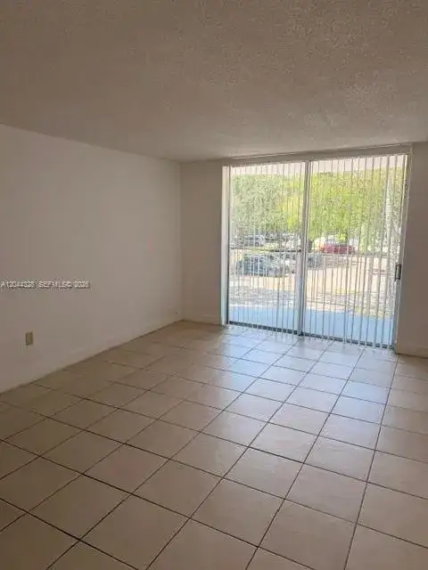 498 NW 165th St Rd # 204, Miami FL 33169 photo 5