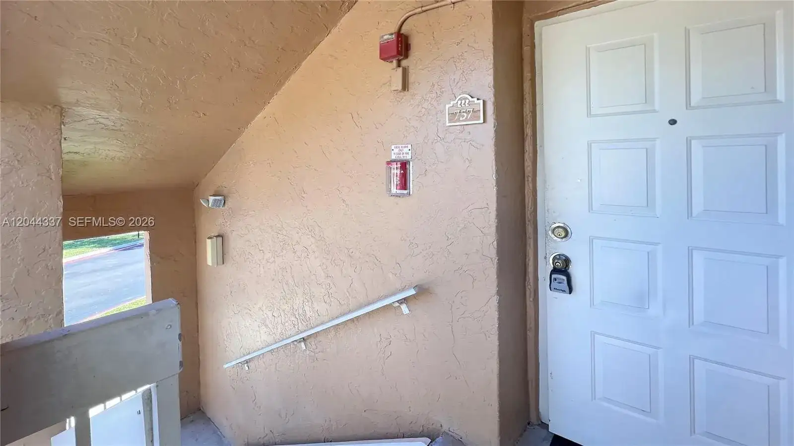 757 NW 92nd Ave # 757, Plantation FL 33324 photo 4