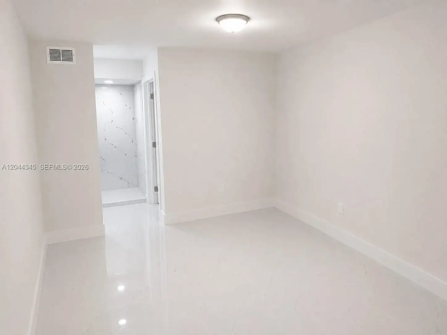 479 NE 210th Cir Ter # 28, Miami FL 33179 photo 5