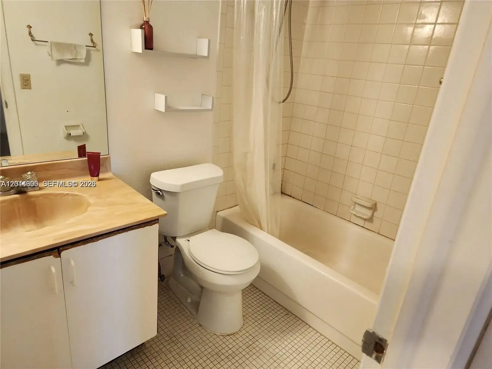 5750 NW 64th Ave # 303, Tamarac FL 33319 photo 4