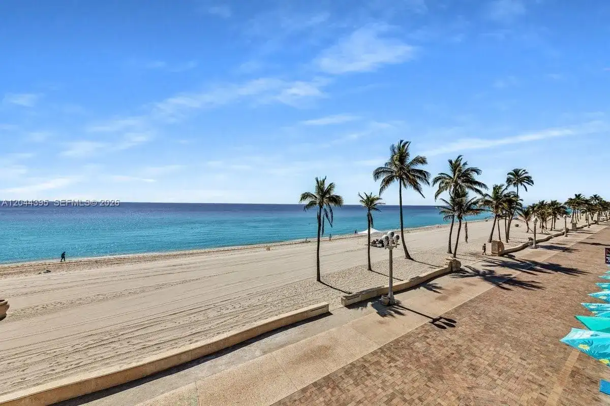 3111 N Ocean Dr # 904, Hollywood FL 33019 photo 3