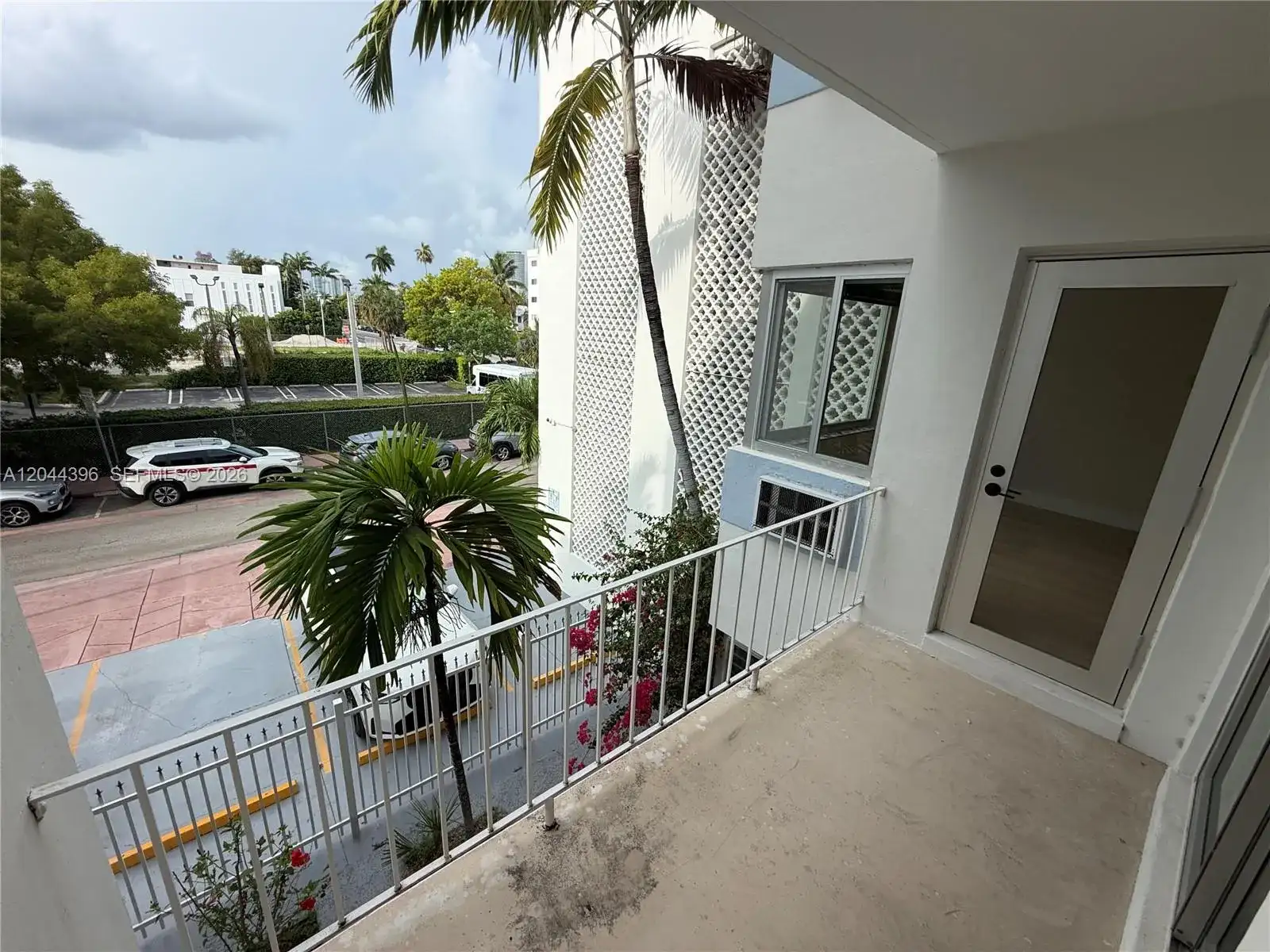 641 Espanola Way # 17, Miami Beach FL 33139 photo 4