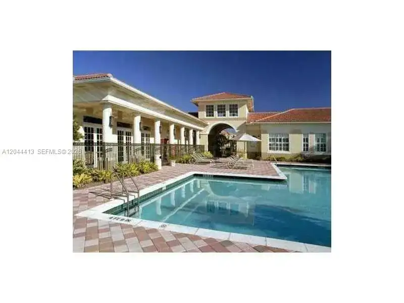 2464 Centergate Dr # 101, Miramar FL 33025 photo 4