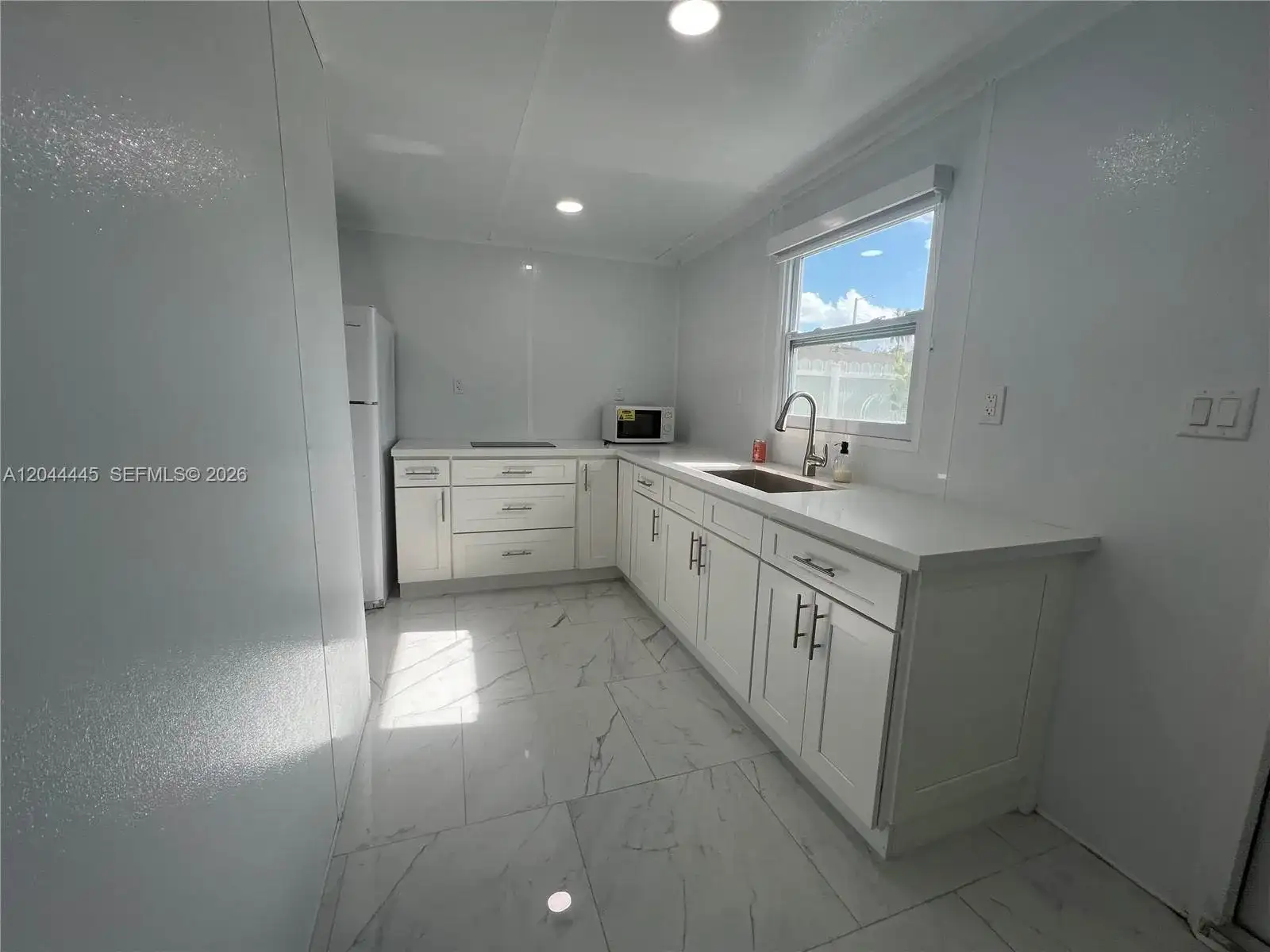 30705 SW 194th Ave # B, Homestead FL 33030 photo 2
