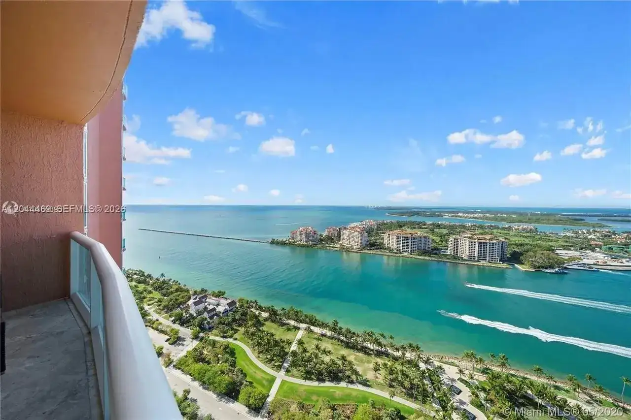 300 S Pointe Dr # 3604, Miami Beach FL 33139 photo 4