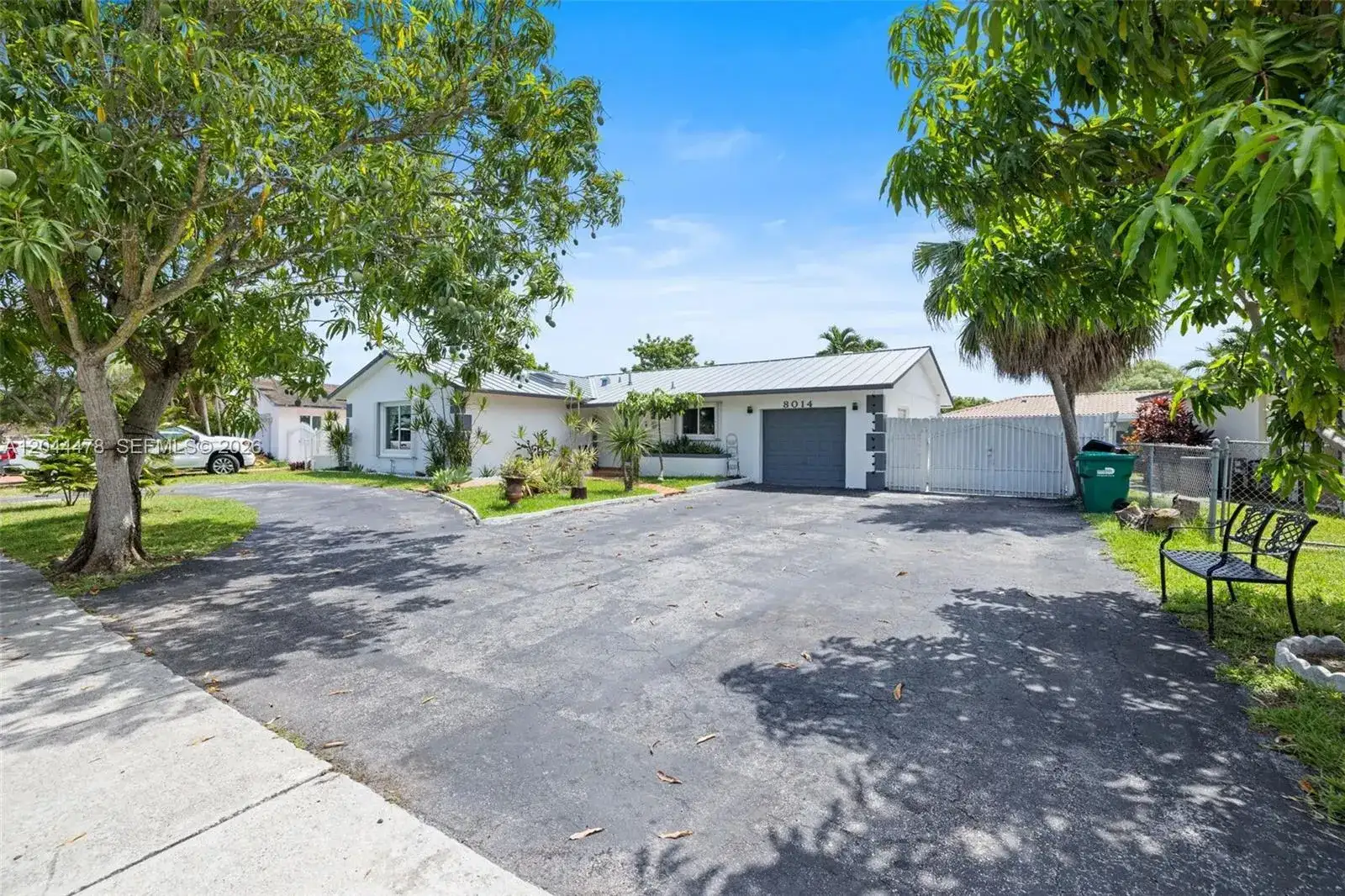 8014 SW 133rd Ct, Miami FL 33183 photo 2