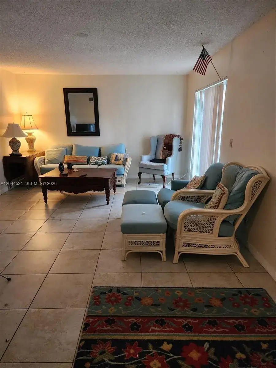2148 White Pine Cir # A, Green Acres FL 33415 photo 4