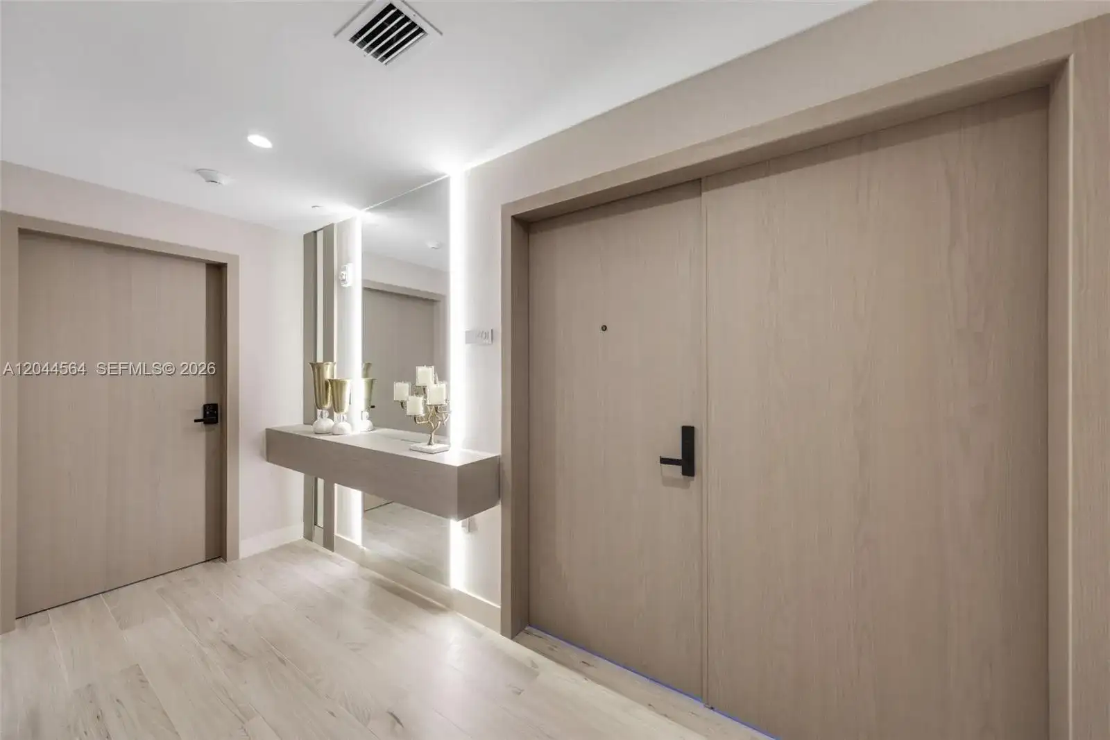 700 NE 24th Street # 1401, Miami FL 33137 photo 2