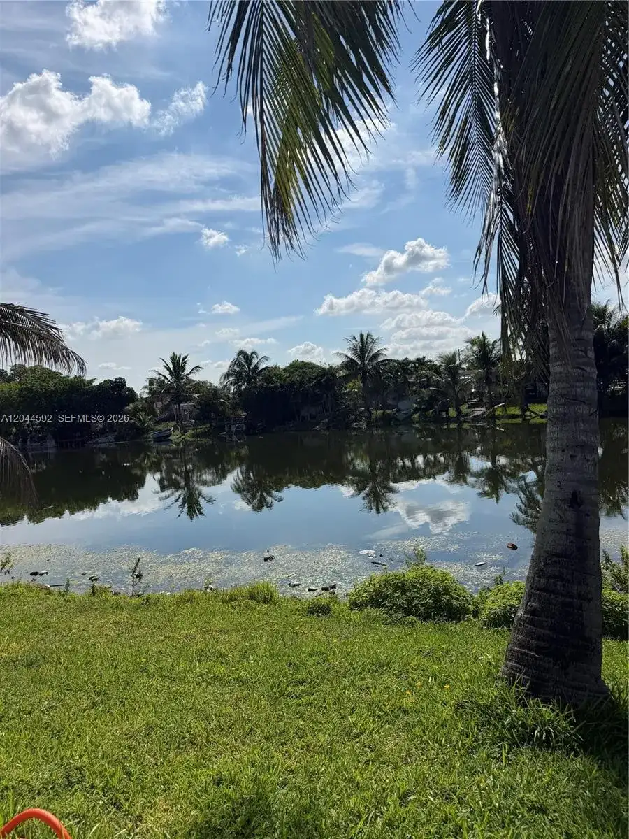 1233 SW 130 Ave # 1233, Miami FL 33184 photo 2