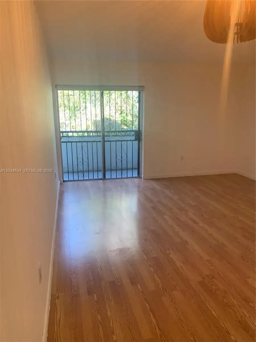 2460 SW 18th Ave # 1205, Miami FL 33145 photo 5