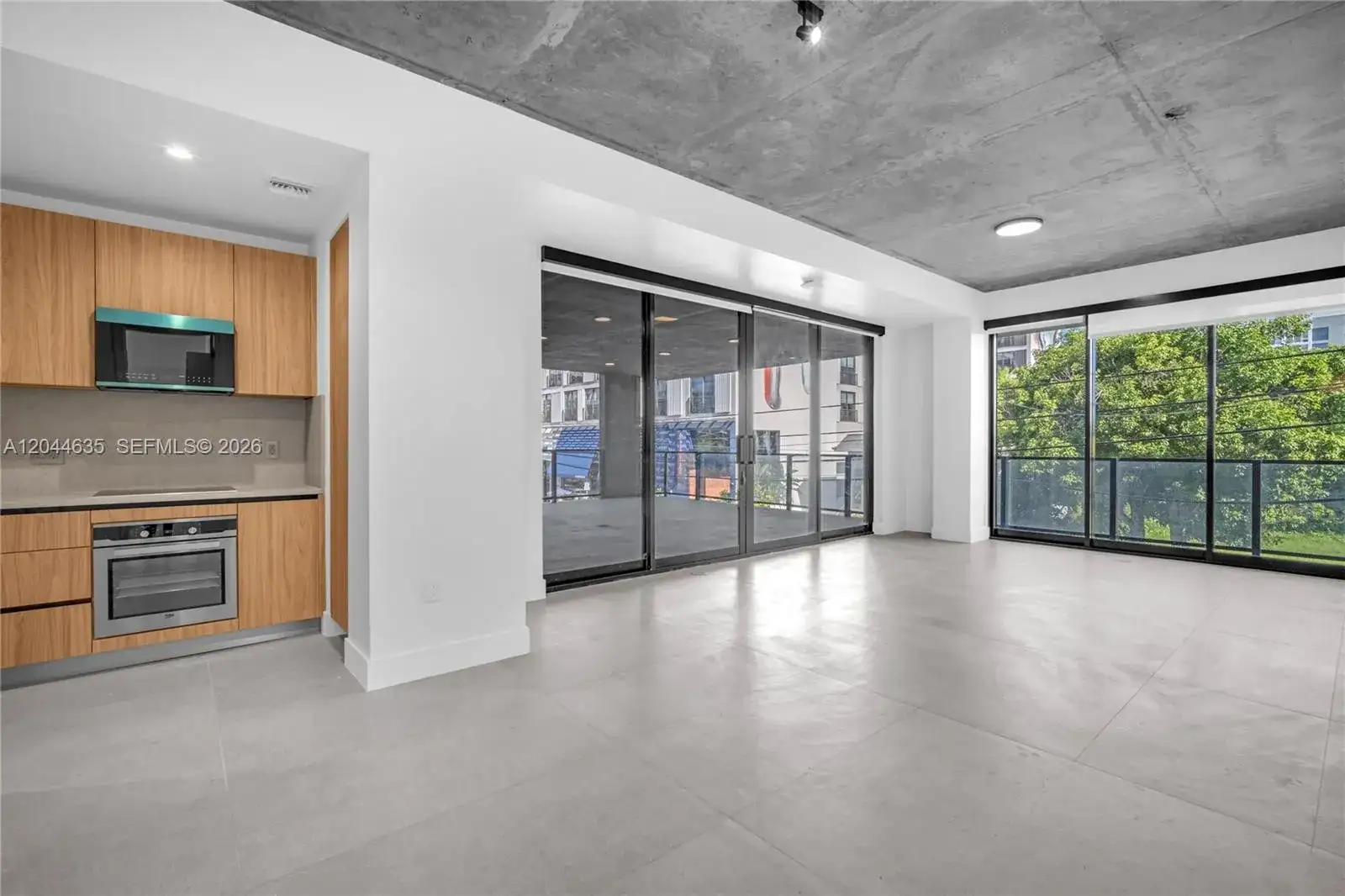 91 NW 27th St # 101, Miami FL 33127 photo 4