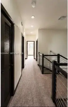 15668 NW 91st Ct, Miami Lakes FL 33018 photo 4