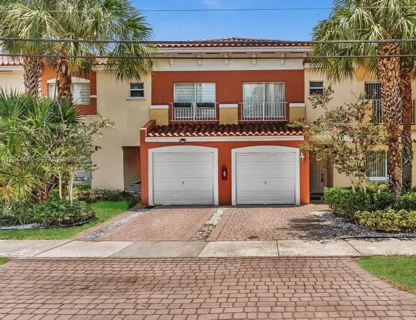1316 NW 3rd St, Fort Lauderdale FL 33311 photo 2
