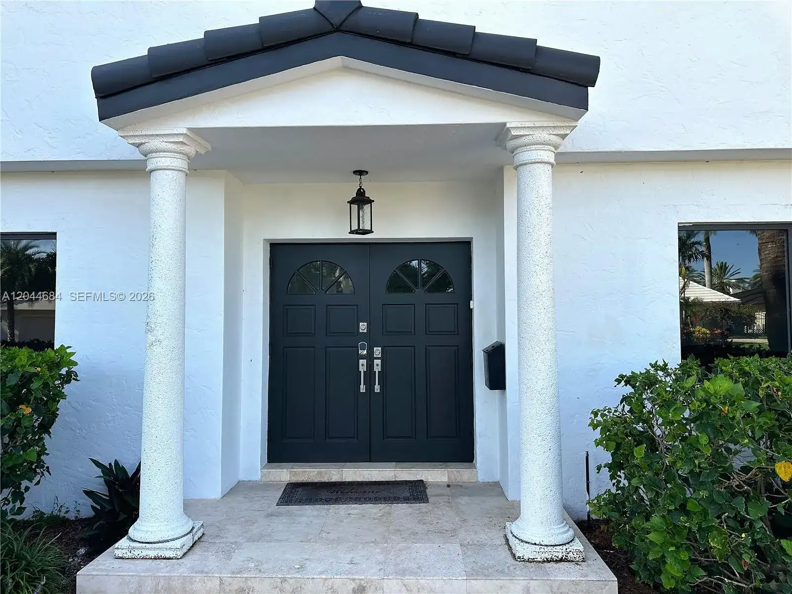 2445 SE 8th St, Pompano Beach FL 33062 photo 3