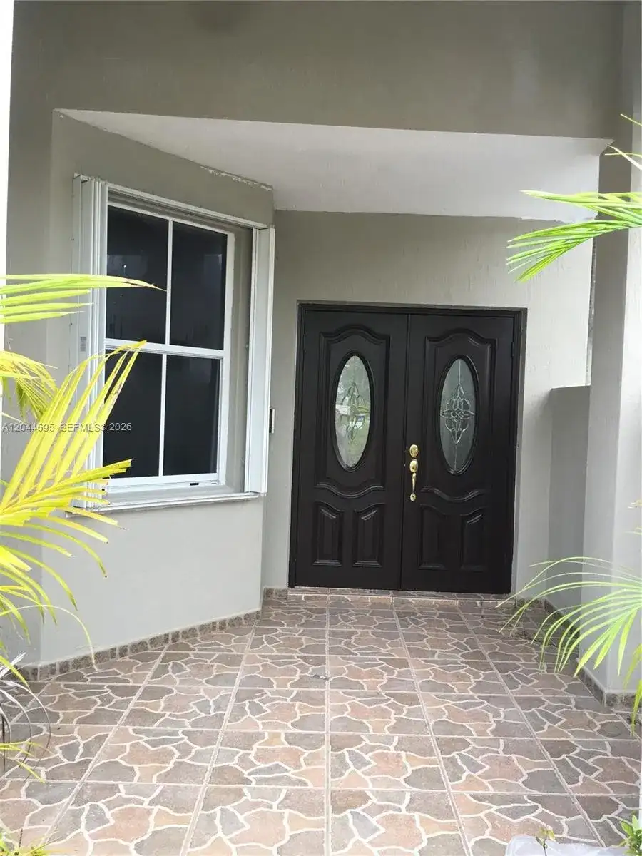 15431 SW 39th Ter, Miami FL 33185 photo 3