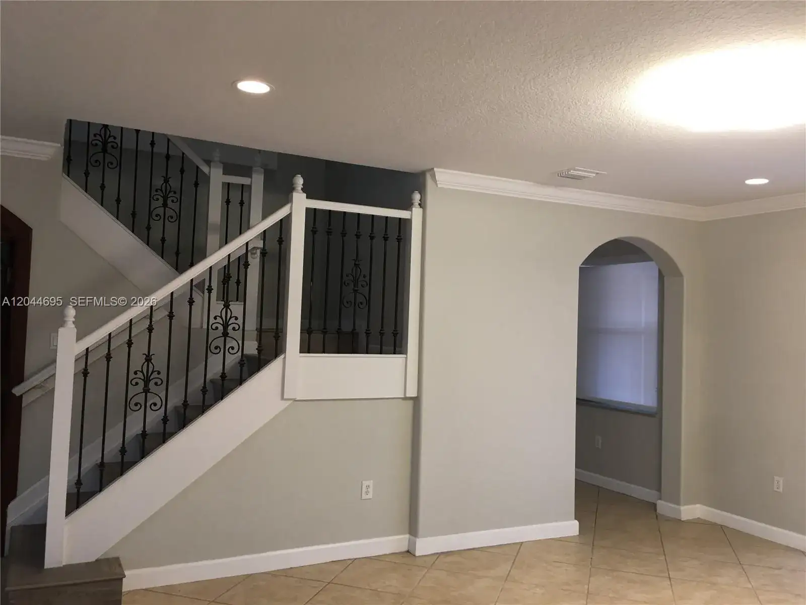 15431 SW 39th Ter, Miami FL 33185 photo 5