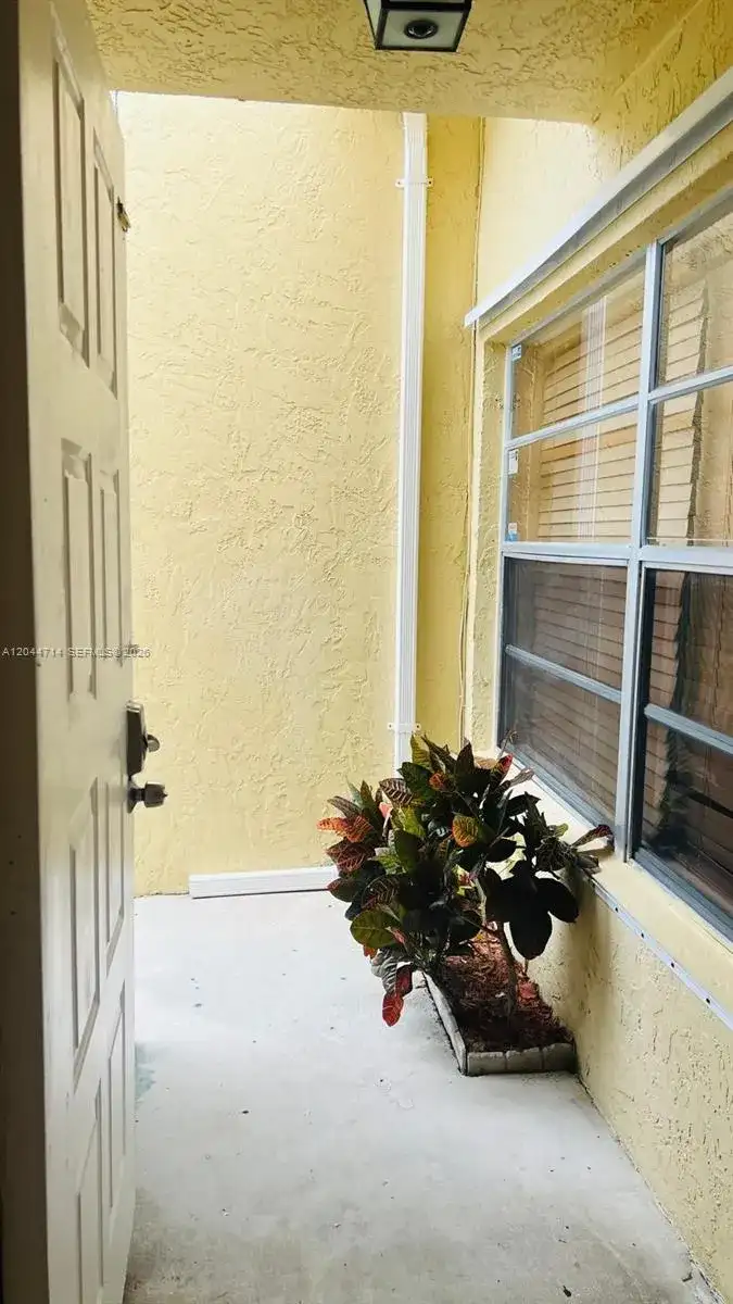 7394 NW 34th St, Lauderhill FL 33319 photo 4