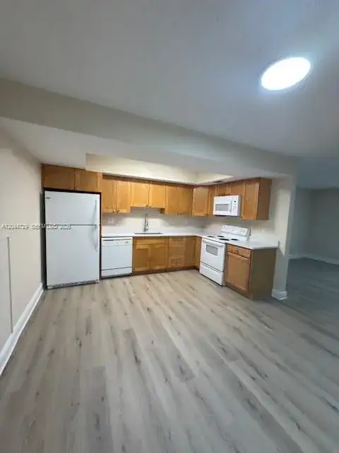 8303 W Sample Rd # 04, Coral Springs FL 33065 photo 2