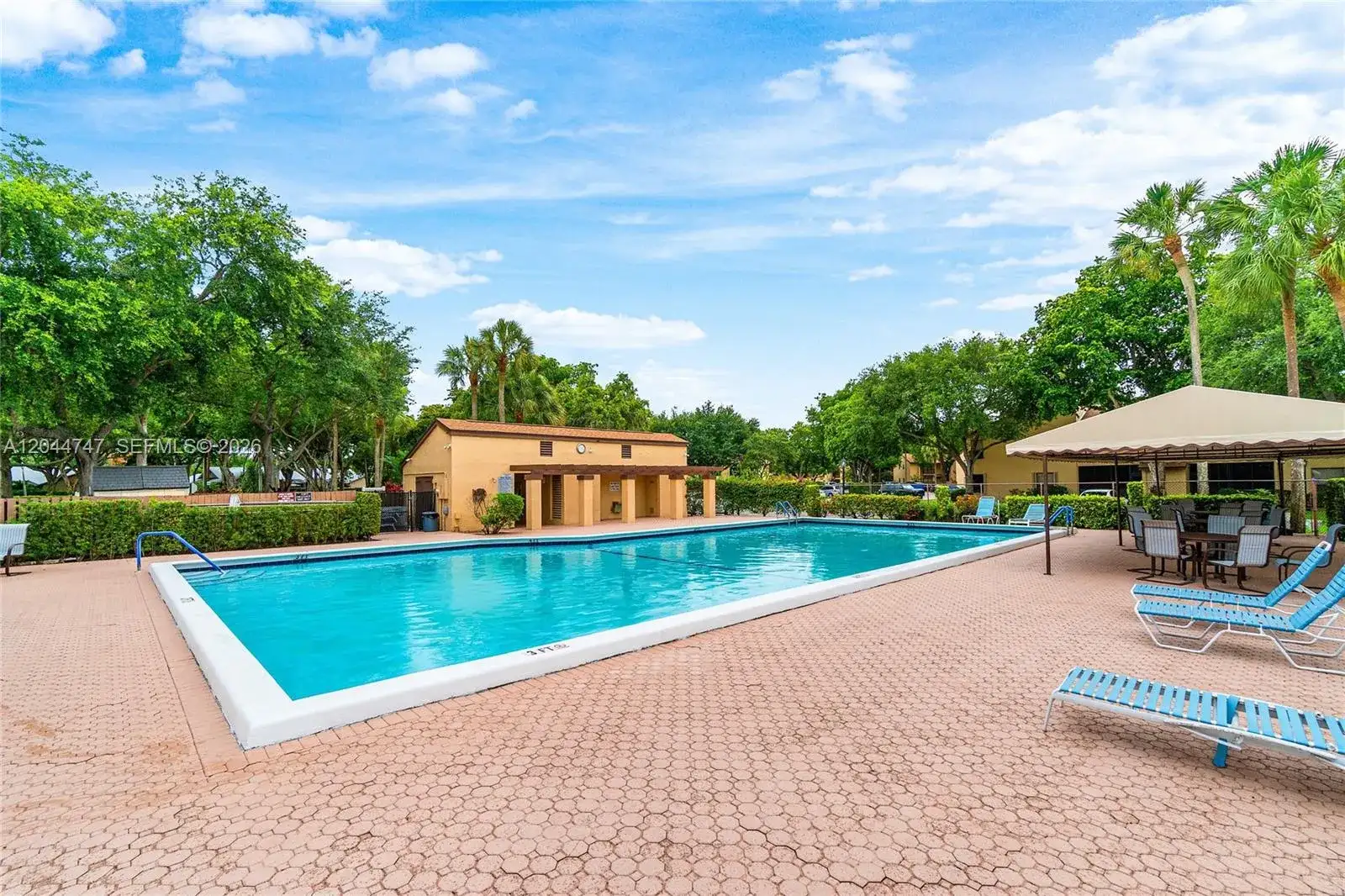 3953 Cocoplum Cir # 3609, Coconut Creek FL 33063 photo 2