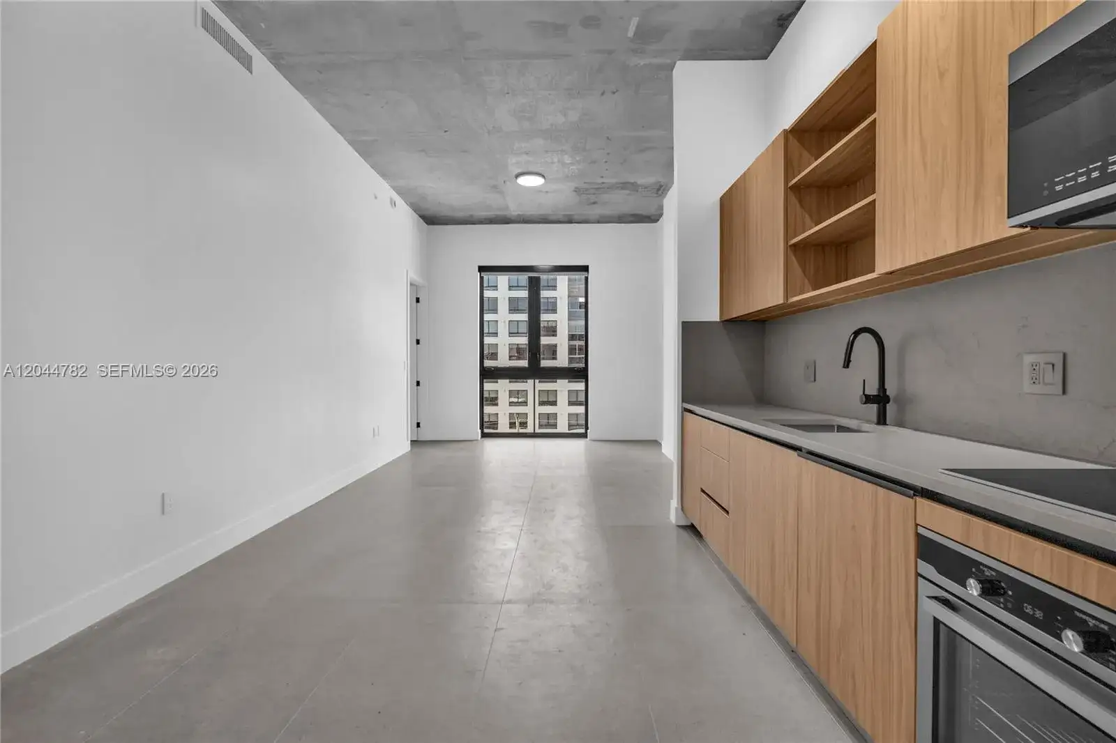 91 NW 27th St # 203, Miami FL 33127 photo 4