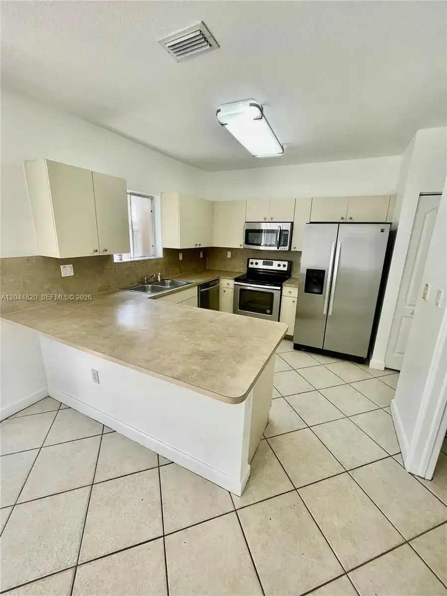 21477 SW 85th Psge # 21477, Cutler Bay FL 33189 photo 4