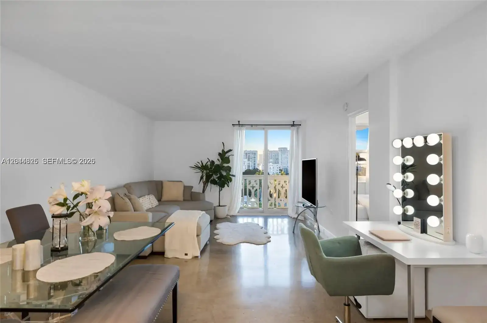 1020 Meridian Ave # 816, Miami Beach FL 33139 photo 3