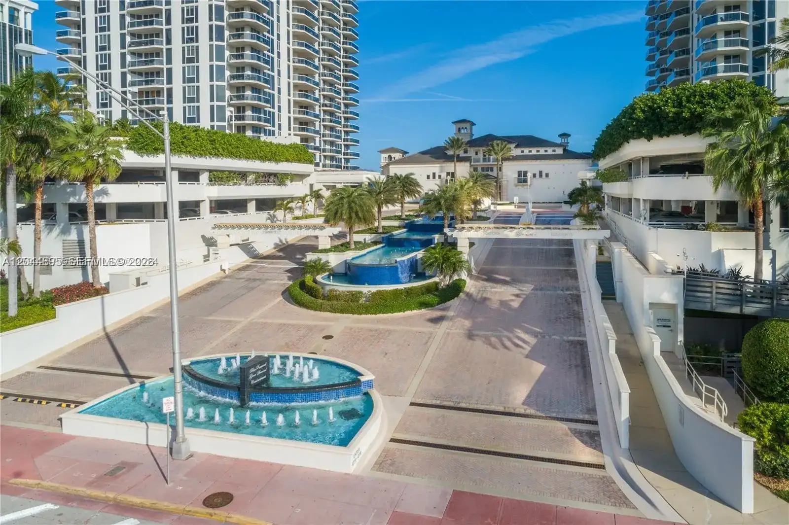 4779 Collins Ave # 3102, Miami Beach FL 33140 photo 2