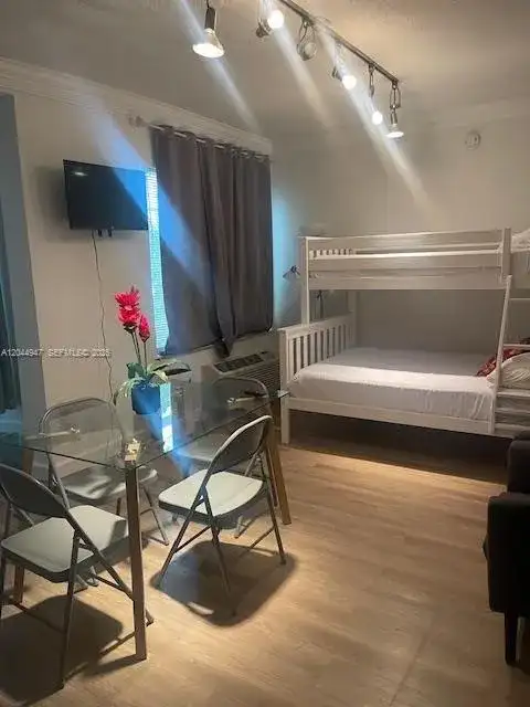 3025 indian creek # 203, Miami Beach FL 33140 photo 3