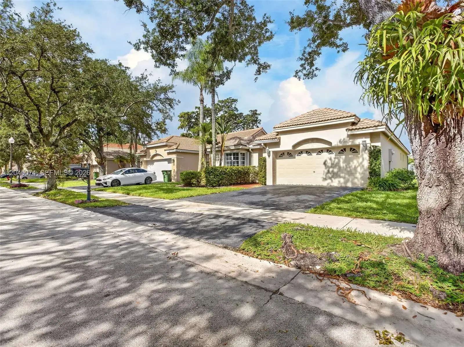 1520 Seabay Rd, Weston FL 33326 photo 4