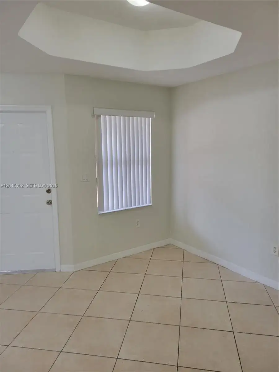 10691 SW 6TH ST # 804, Pembroke Pines FL 33025 photo 3
