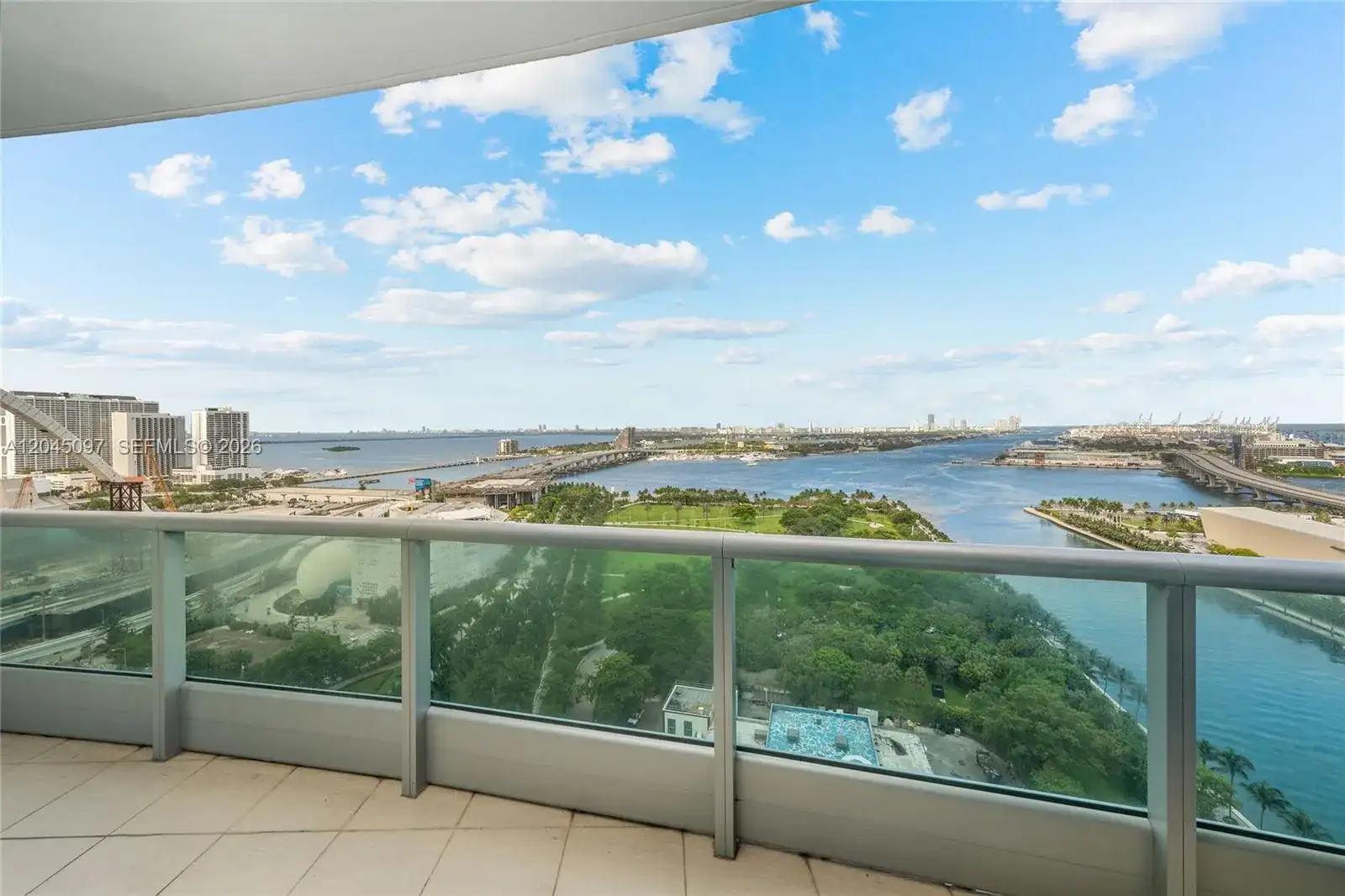 900 Biscayne Blvd # 2506, Miami FL 33132 photo 5