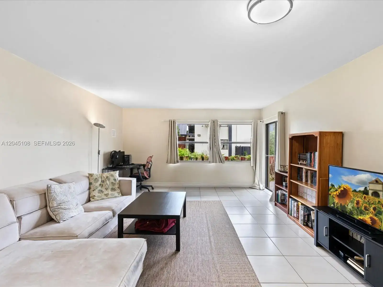571 NW 107th Ave # 107, Miami FL 33172 photo 3