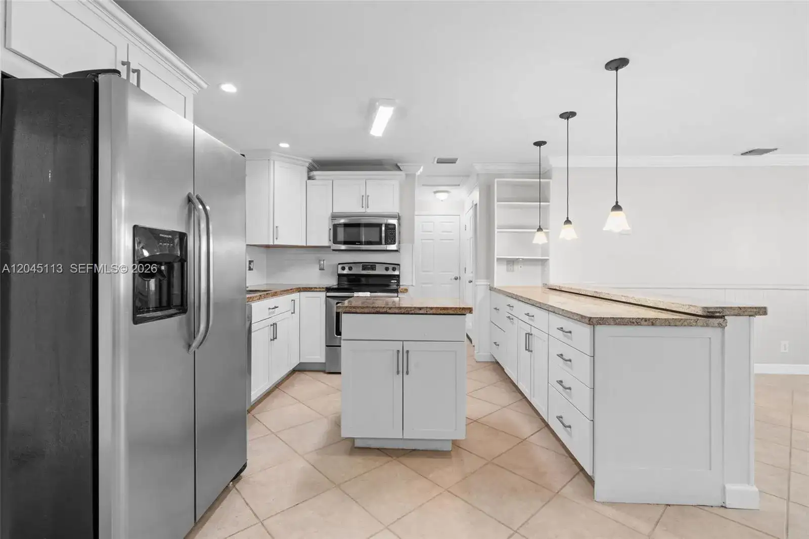 795 NW 73rd Ave, Margate FL 33063 photo 4