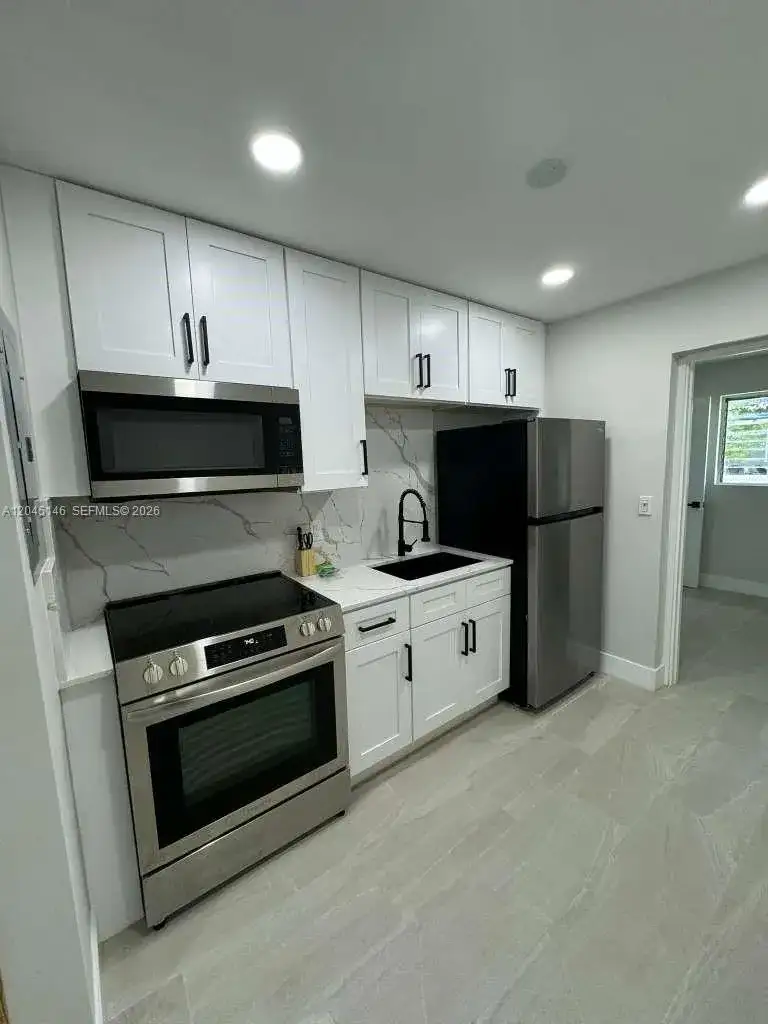 4708 SW 33rd Ave # 4708, Dania Beach FL 33312 photo 4