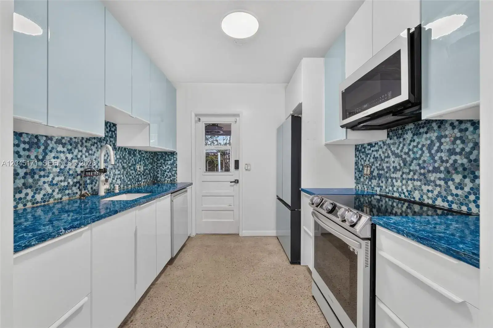 1805 N Dixie Hwy, Fort Lauderdale FL 33305 photo 3