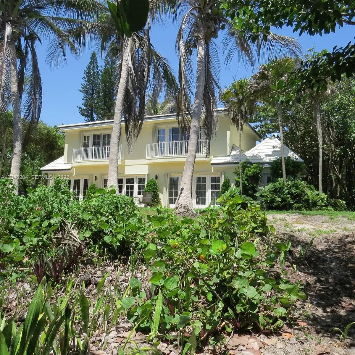 404 S Beach Rd # 404, Jupiter Island FL 33455 photo 2