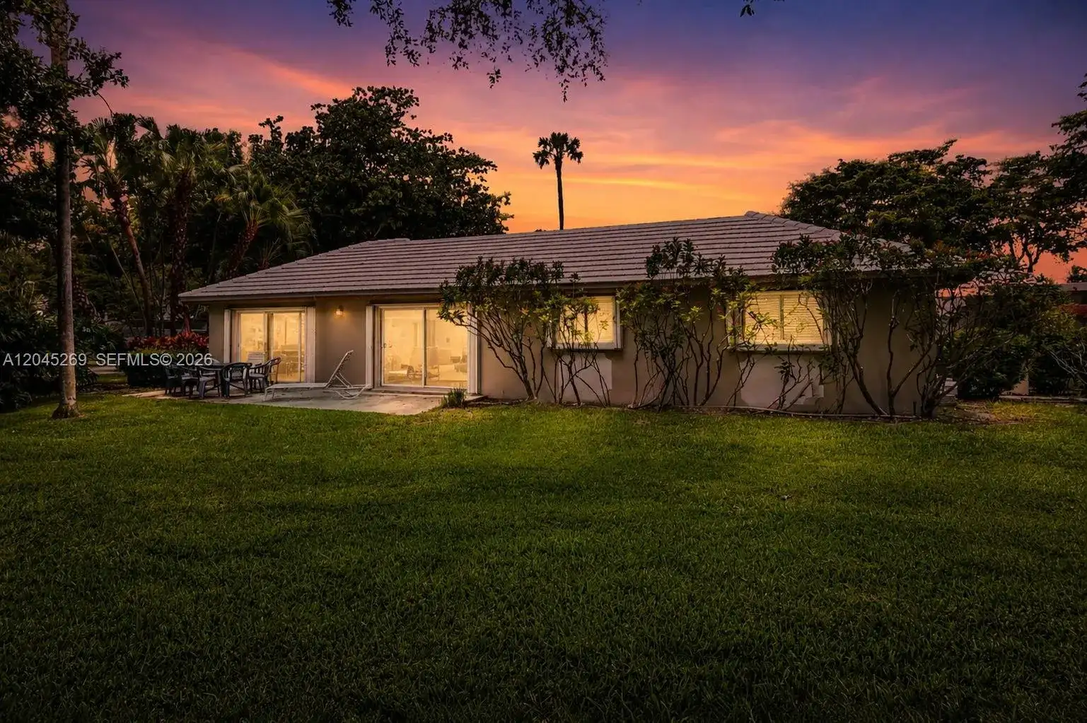 908 Cypress Ter # V57, Pompano Beach FL 33069 photo 2