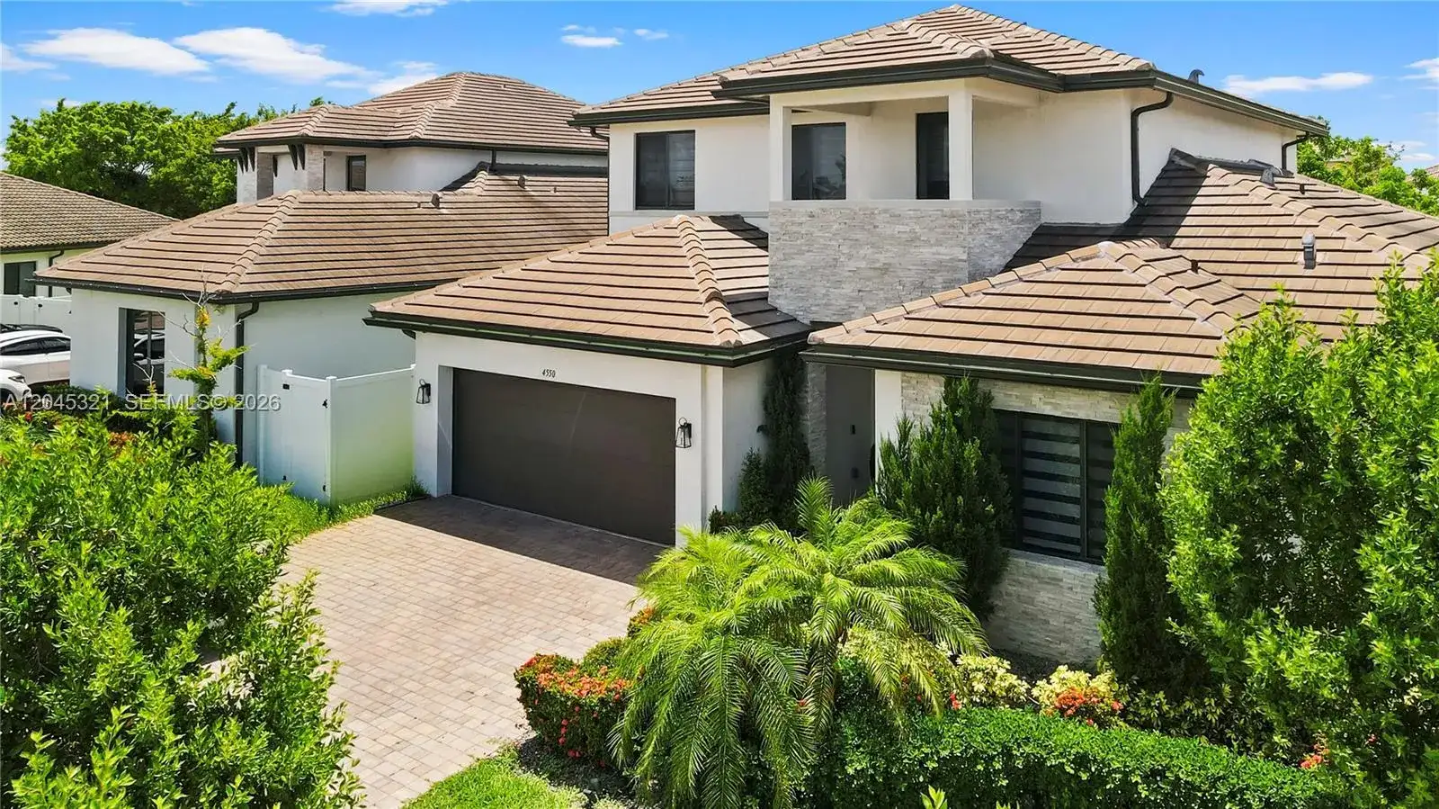 4550 SW 178th Ave, Miramar FL 33029 photo 2