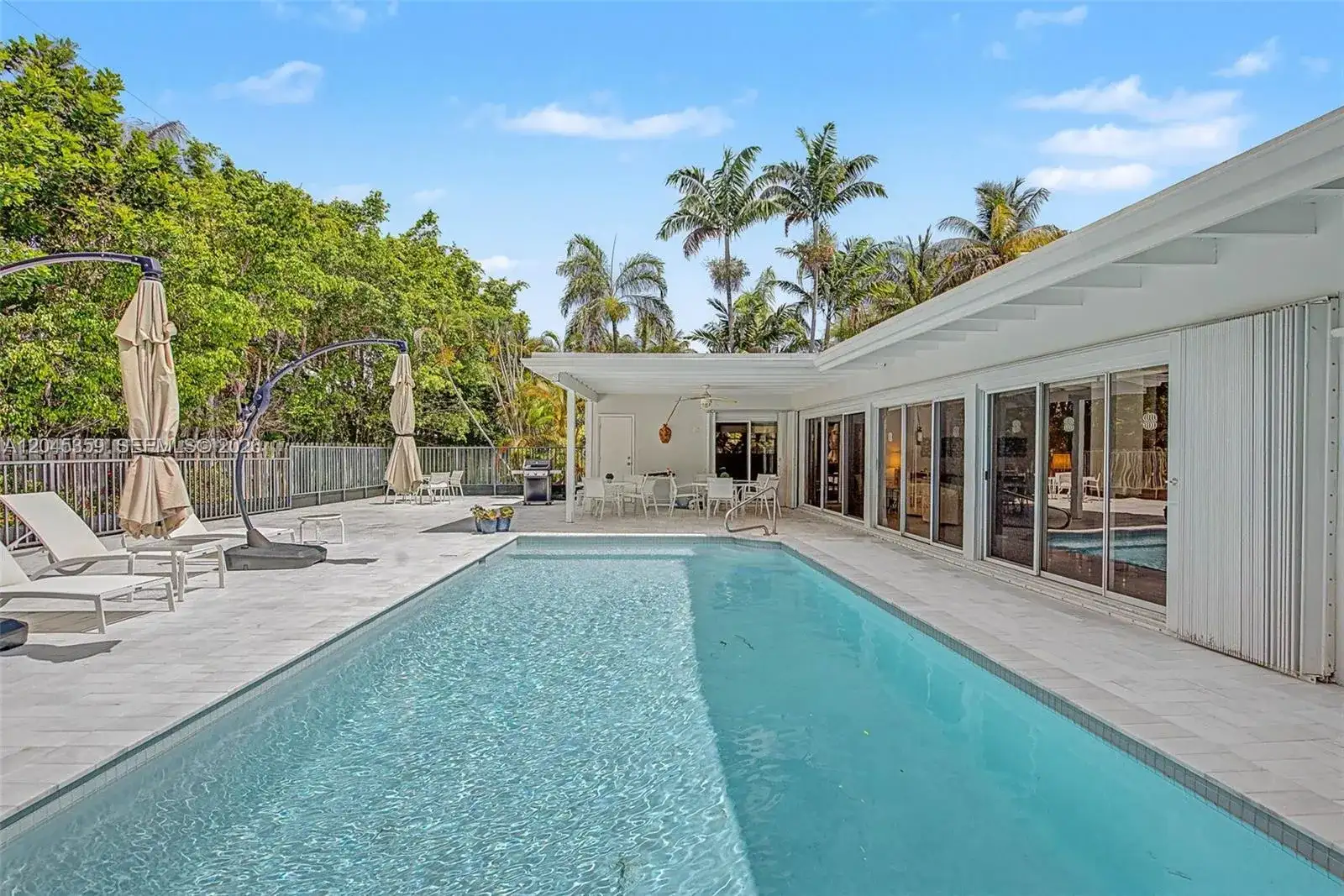 340 Atlantic Rd, Key Biscayne FL 33149 photo 4