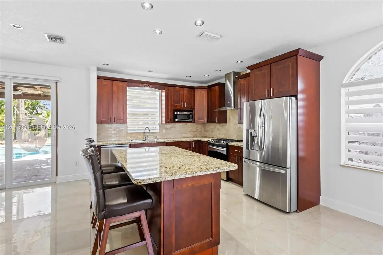 15835 NW 7th St, Pembroke Pines FL 33028 photo 4