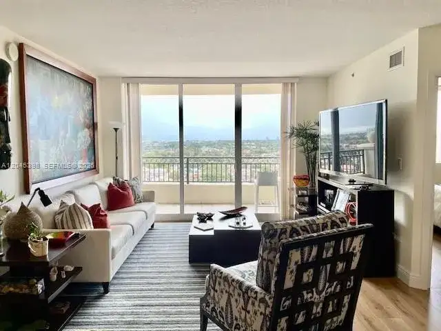 3232 SW 22nd Ter # 1303, Miami FL 33145 photo 5