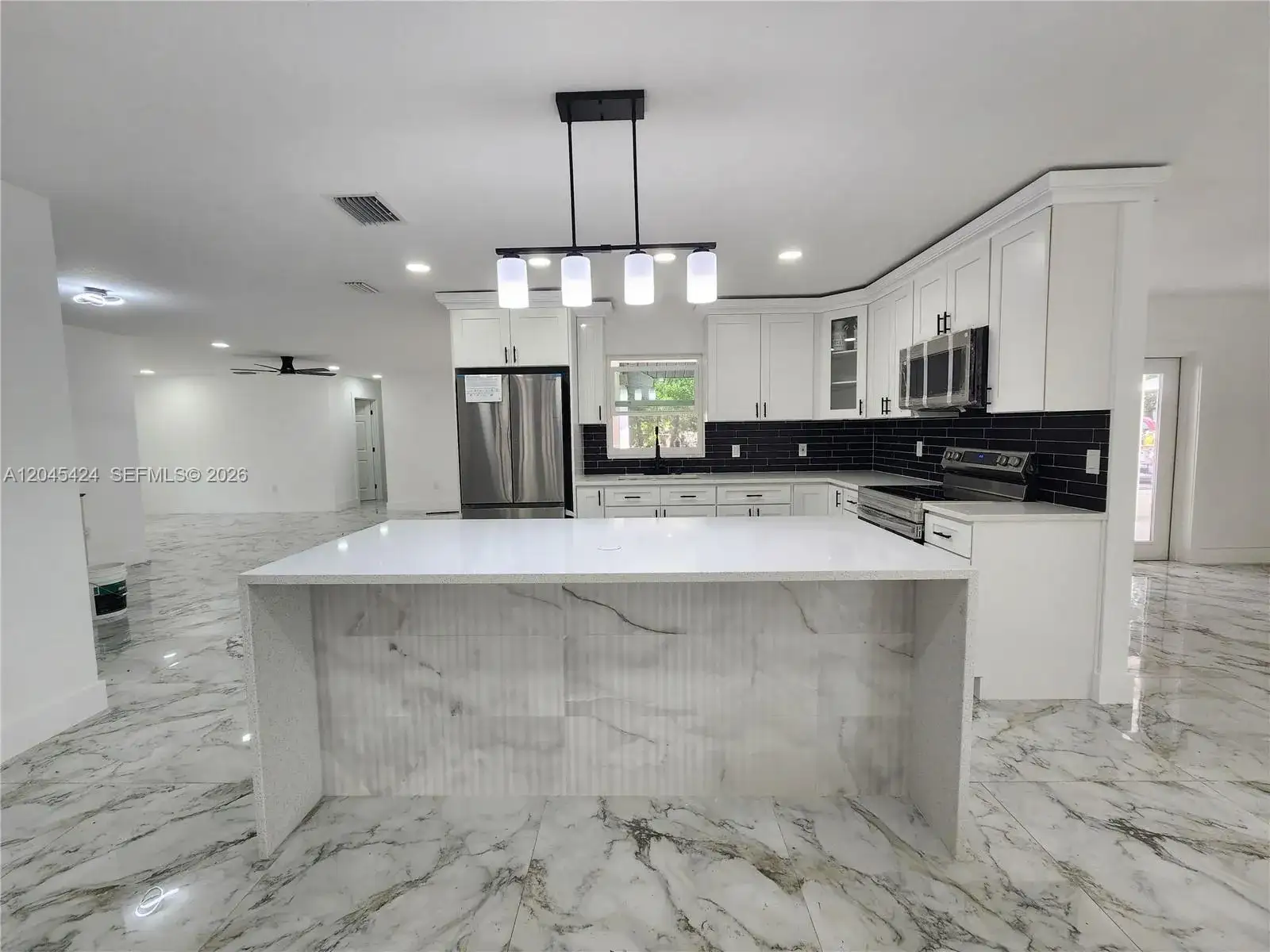 3133 Washigton Road, Brandon FL 33594 photo 3